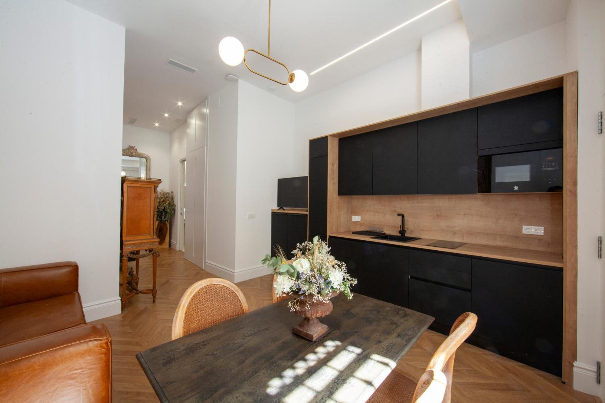 Pries Homes - Center Lejlighed *